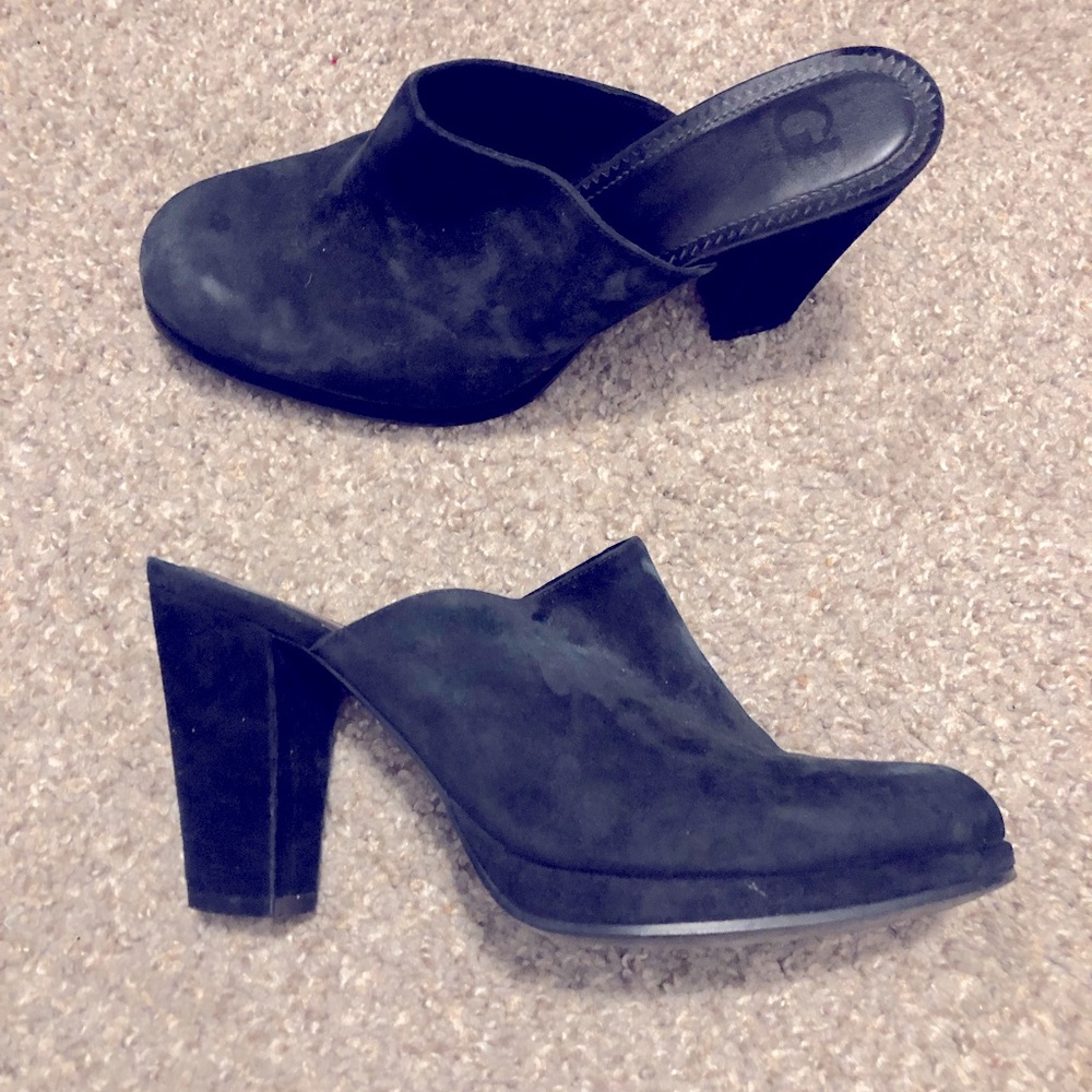 Gianni Bini black suede heel mules clogs size 9